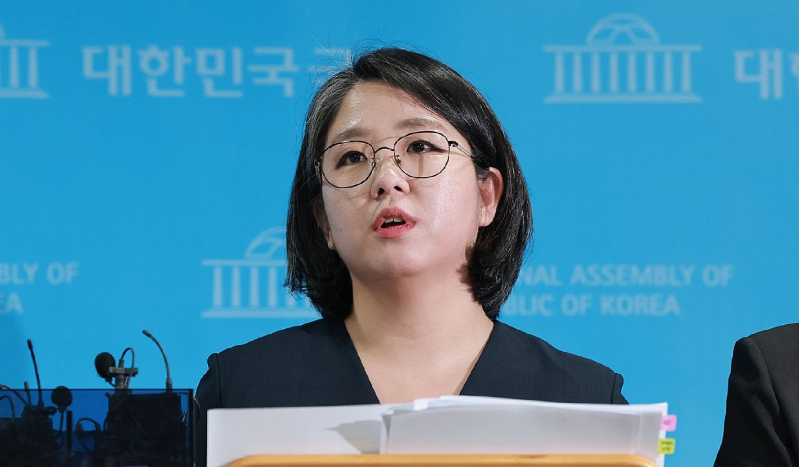 검증인가 폭력인가: 용혜인·김승원 청문회 정국과 2조5500억 이혼 판결, 한국 정치·사회의 새로운 물결