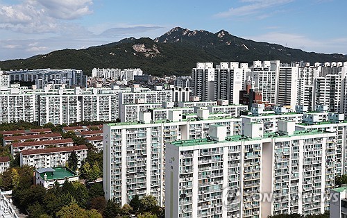 서울 아파트 시장, 15억원 이하 거래 80% 육박…'디커플링' 속 저가 쏠림 가속