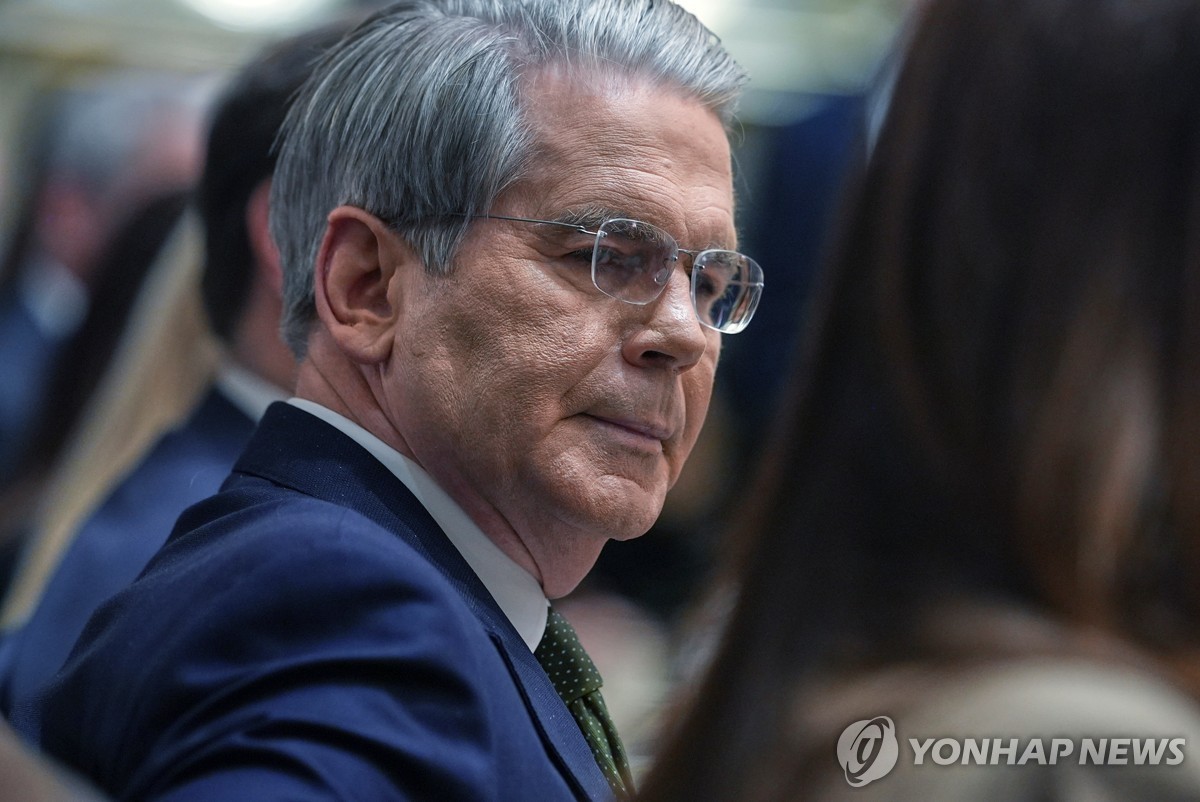 트럼프 정부의 환율 압박, 한국 경제의 새로운 도전과 기회